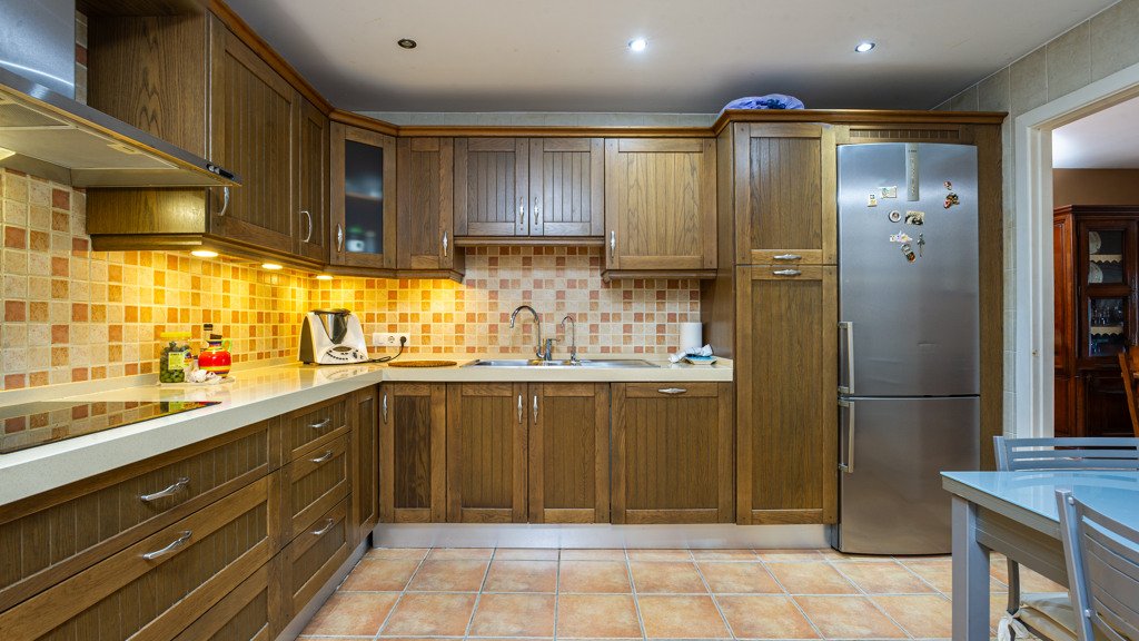 Apartamento en Marbella, Málaga, España 3 dormitorios, 83 m2 No. 106731