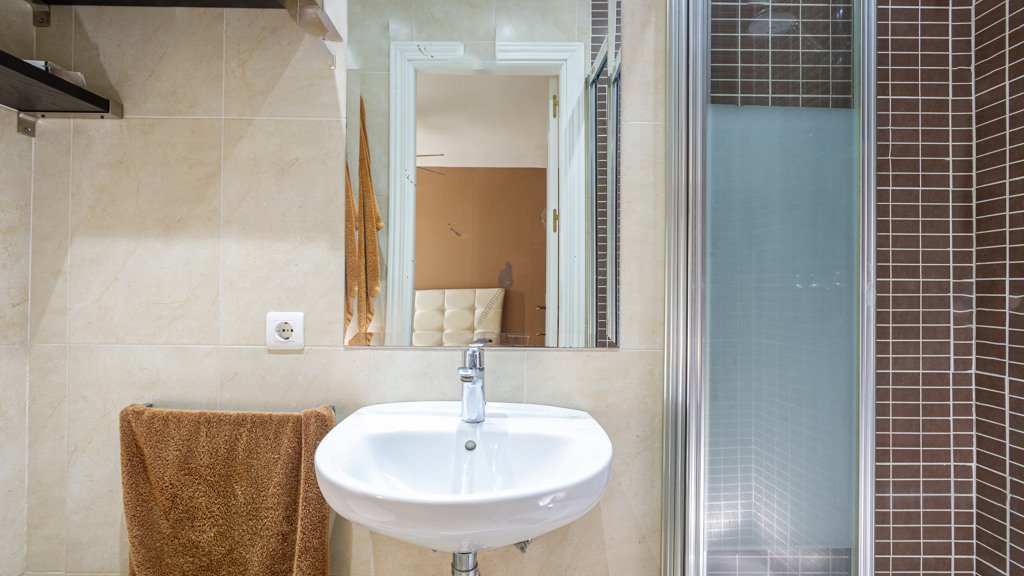 Apartamento en Marbella, Málaga, España 3 dormitorios, 83 m2 No. 106731