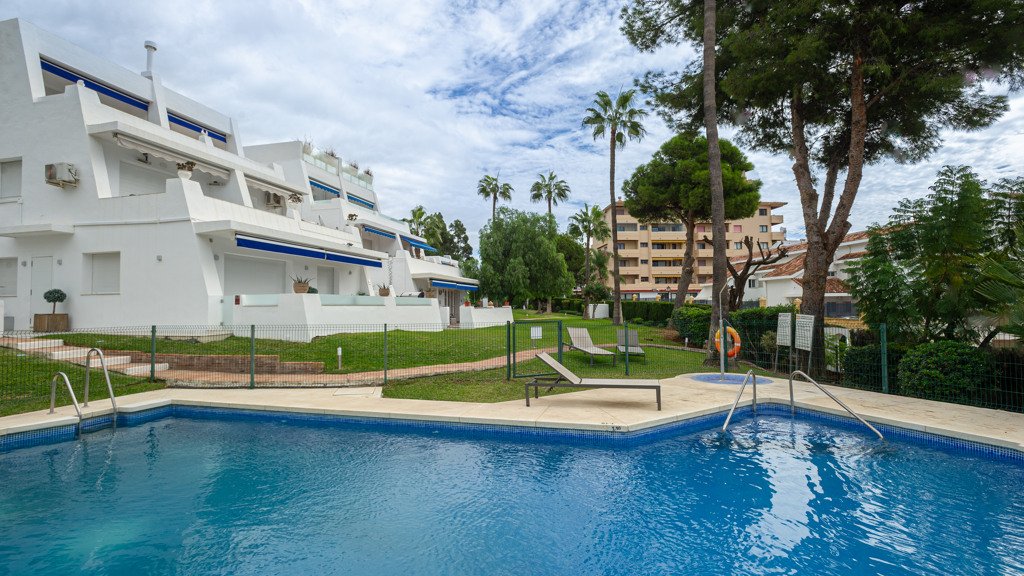 Apartamento en Marbella, Málaga, España 3 dormitorios, 83 m2 No. 106731