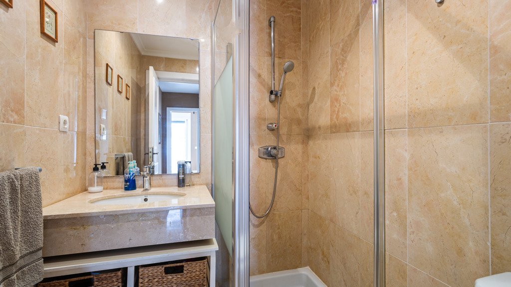 Apartamento en Marbella, Málaga, España 3 dormitorios, 83 m2 No. 106731