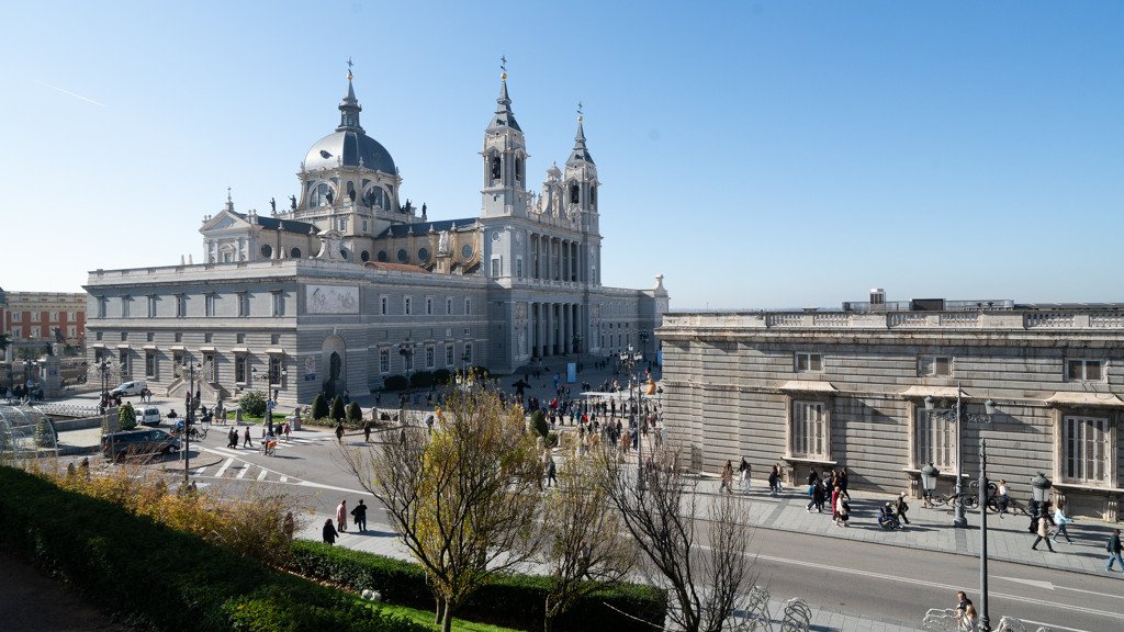 Huoneisto Madrid, Espanja 3 makuuhuonetta, 164 m2 No. 100064
