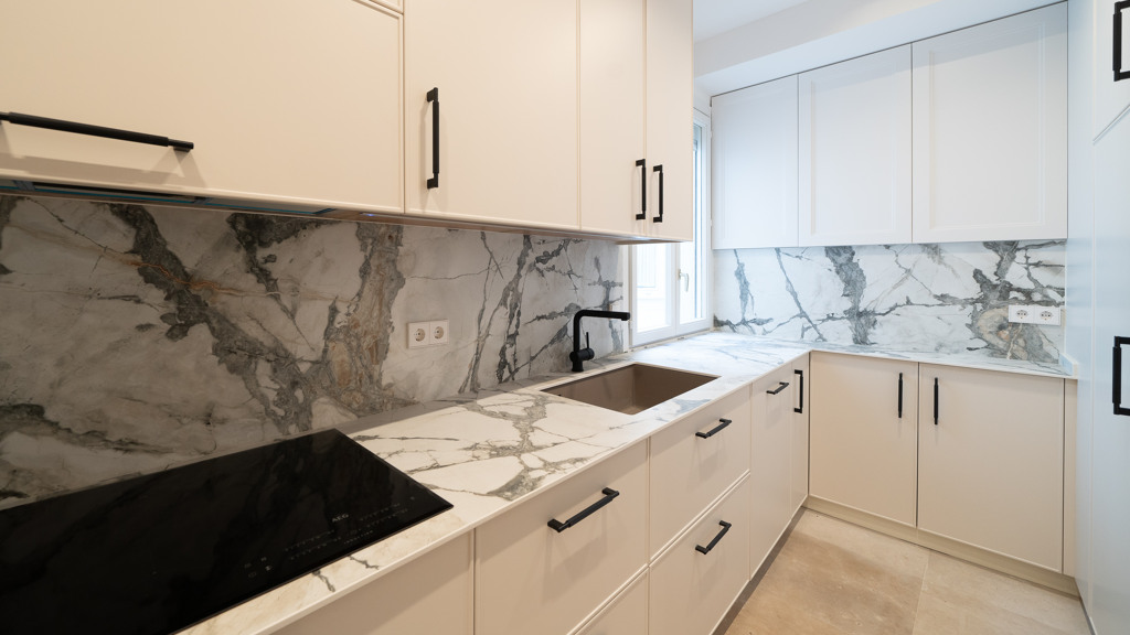 Huoneisto Madrid, Espanja 3 makuuhuonetta, 164 m2 No. 100064