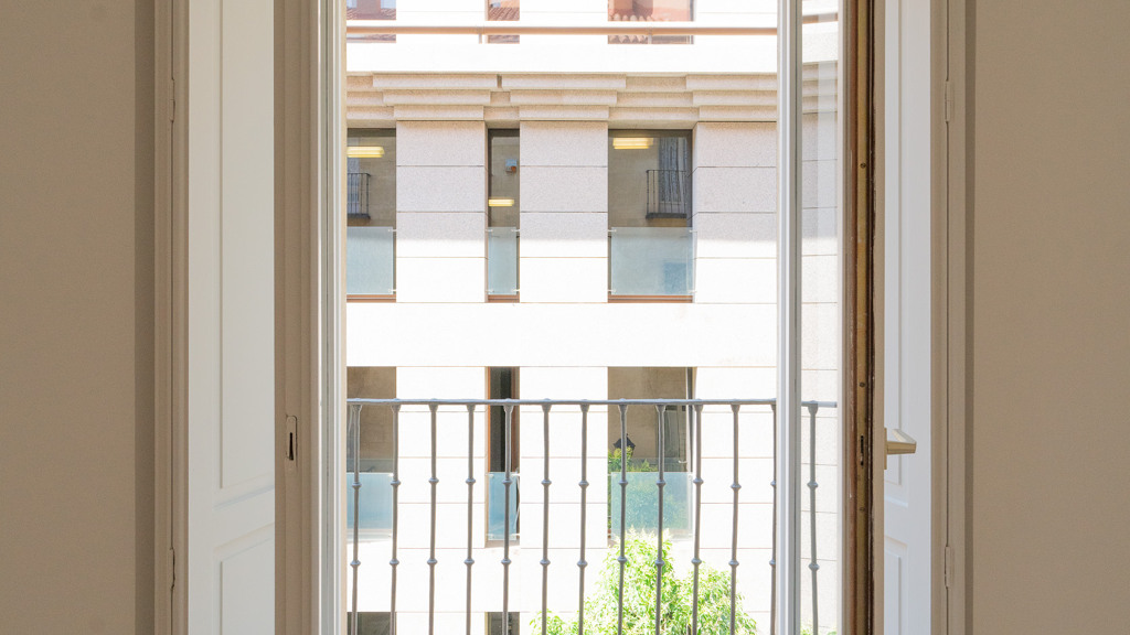 Huoneisto Madrid, Espanja 3 makuuhuonetta, 164 m2 No. 100064