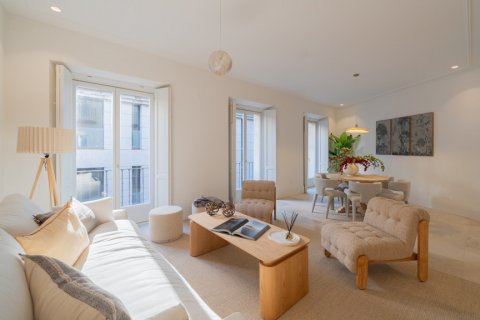 Wohnung in Madrid, Spanien 3 Schlafzimmer, 164 m2 Nr. 100064