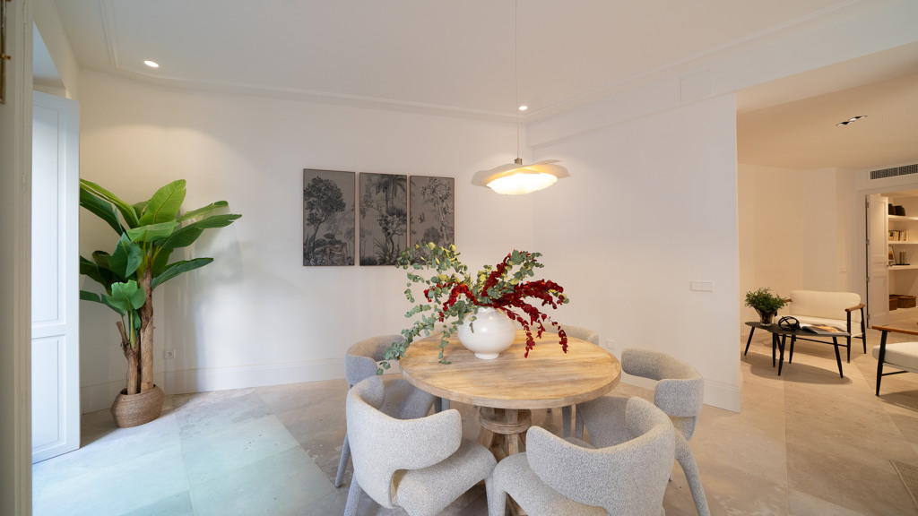 Huoneisto Madrid, Espanja 3 makuuhuonetta, 164 m2 No. 100064