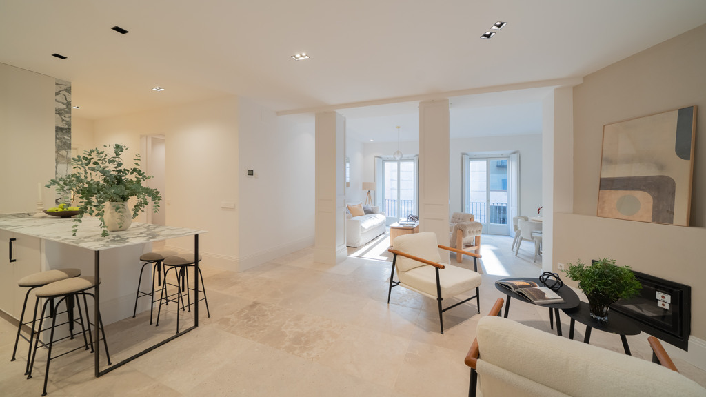 Huoneisto Madrid, Espanja 3 makuuhuonetta, 164 m2 No. 100064