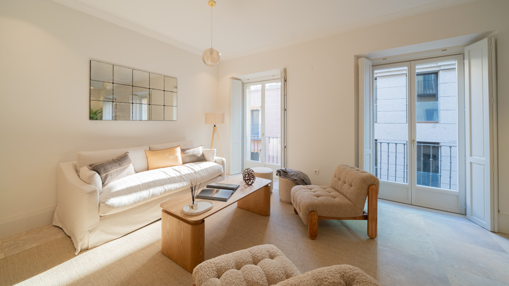 Huoneisto Madrid, Espanja 3 makuuhuonetta, 164 m2 No. 100064