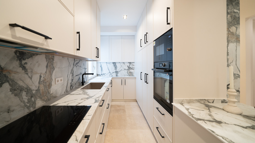 Huoneisto Madrid, Espanja 3 makuuhuonetta, 164 m2 No. 100064
