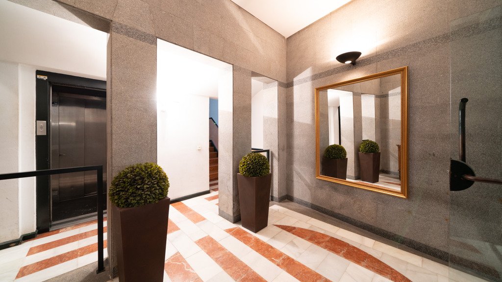 Huoneisto Madrid, Espanja 3 makuuhuonetta, 164 m2 No. 100064