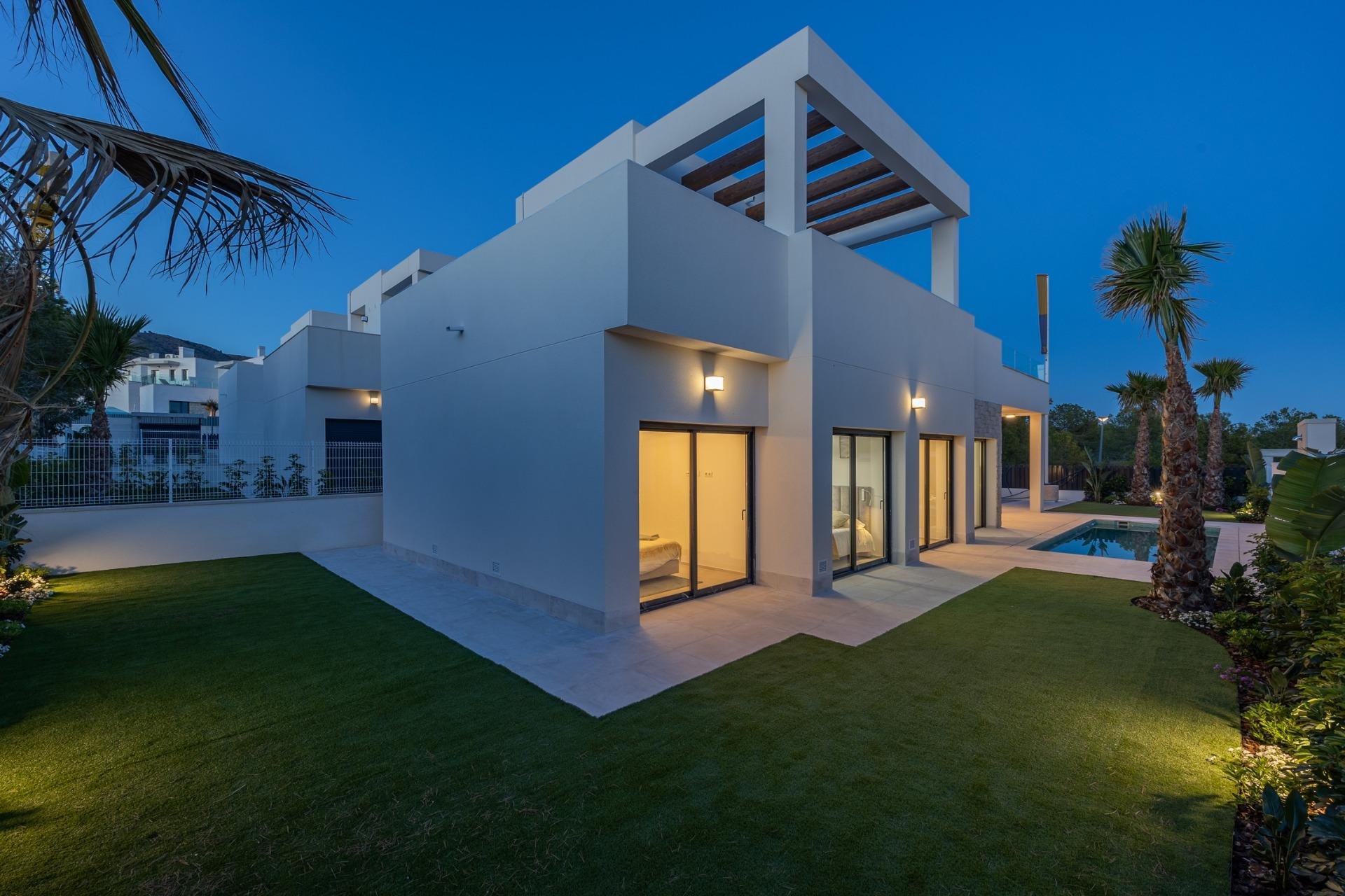 Villa a Finestrat, Alicante, Spagna 3 camere da letto, 136 mq. N° 111420