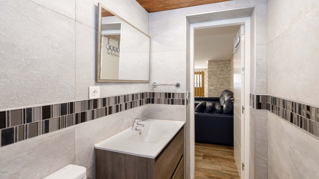 Radhus i Fuengirola, Malaga, Spanien 2 sovrum, 84.96 kvm. Nr. 117438