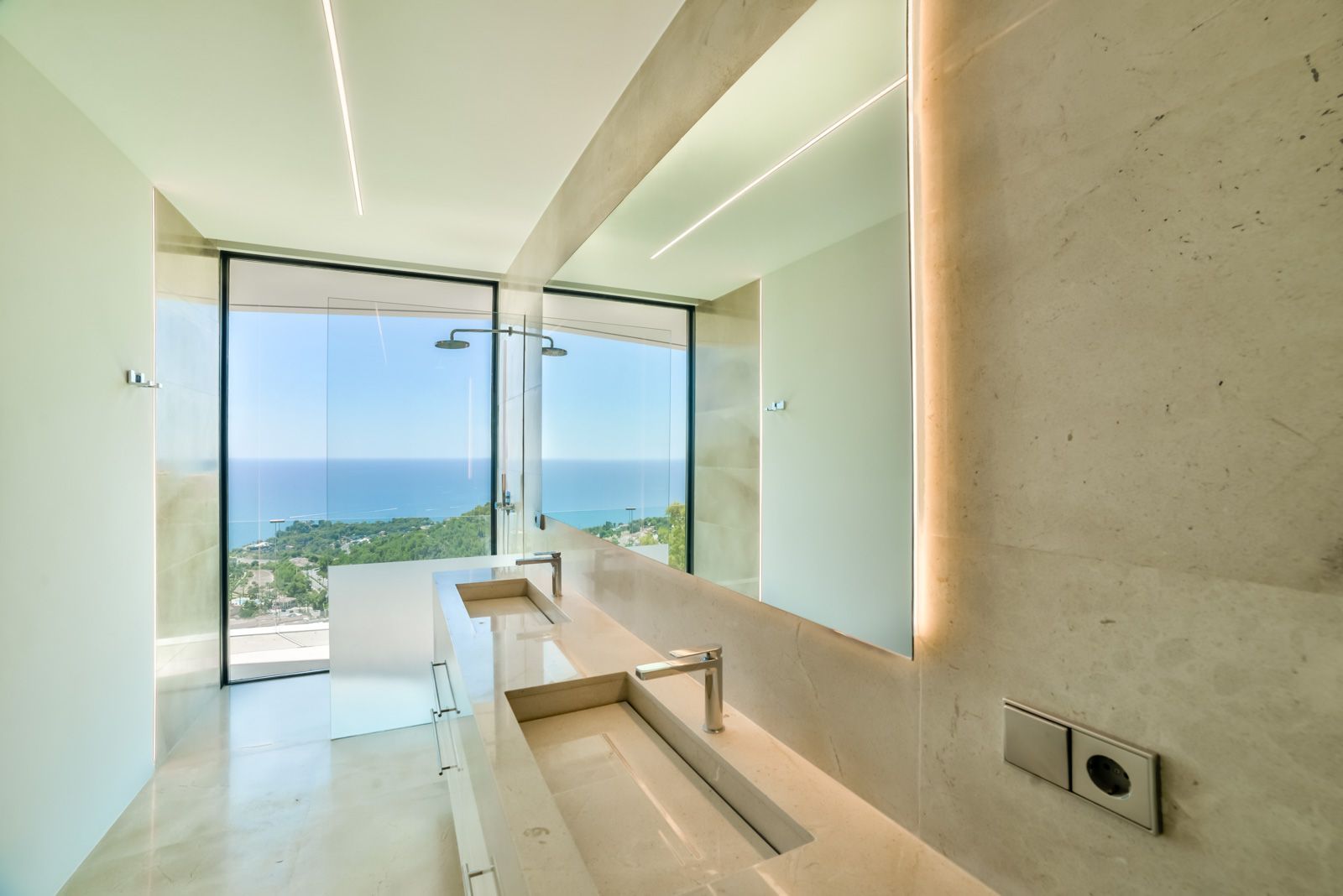 Villa à Altea, Alicante, Espagne 5 chambres, 750 m2 No. 95450