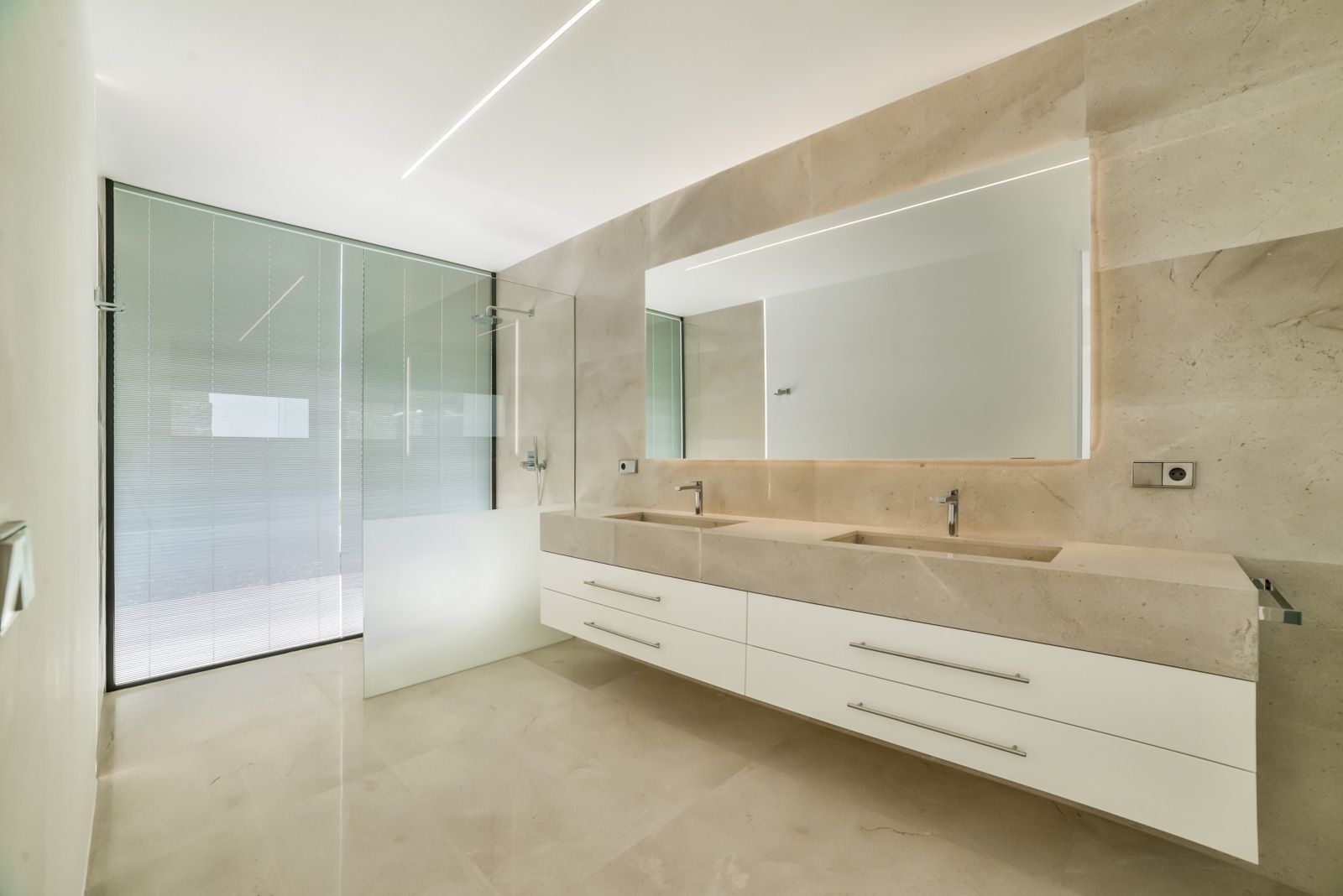 Villa à Altea, Alicante, Espagne 5 chambres, 750 m2 No. 95450
