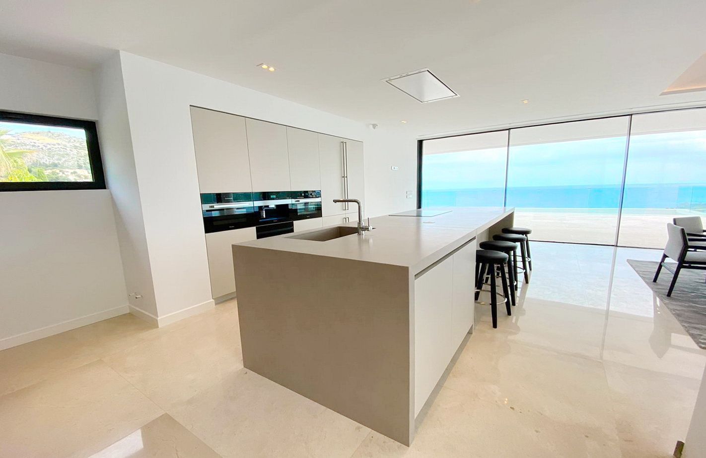 Villa à Altea, Alicante, Espagne 5 chambres, 750 m2 No. 95450