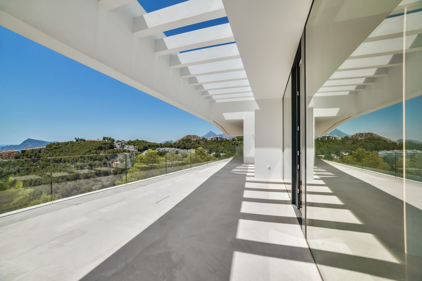 Villa à Altea, Alicante, Espagne 5 chambres, 750 m2 No. 95450