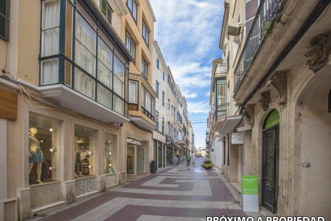 Huoneisto Mahon, Menorca, Espanja 14 makuuhuonetta, 2000 m2 No. 90443