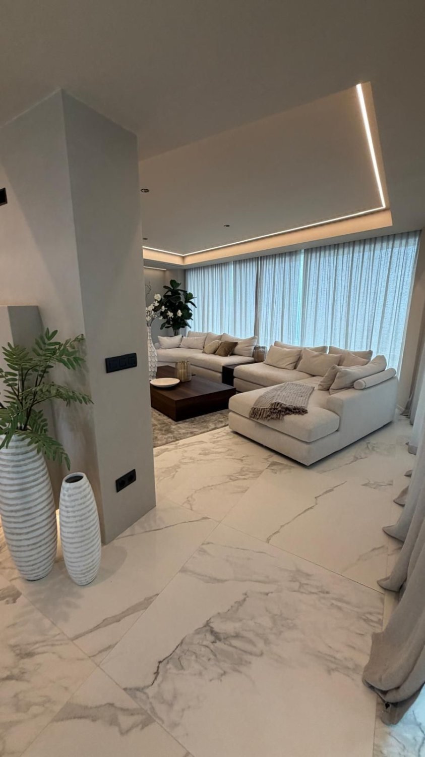 Villa i Altea, Alicante, Spanien 4 sovrum, 500 kvm. Nr. 97426