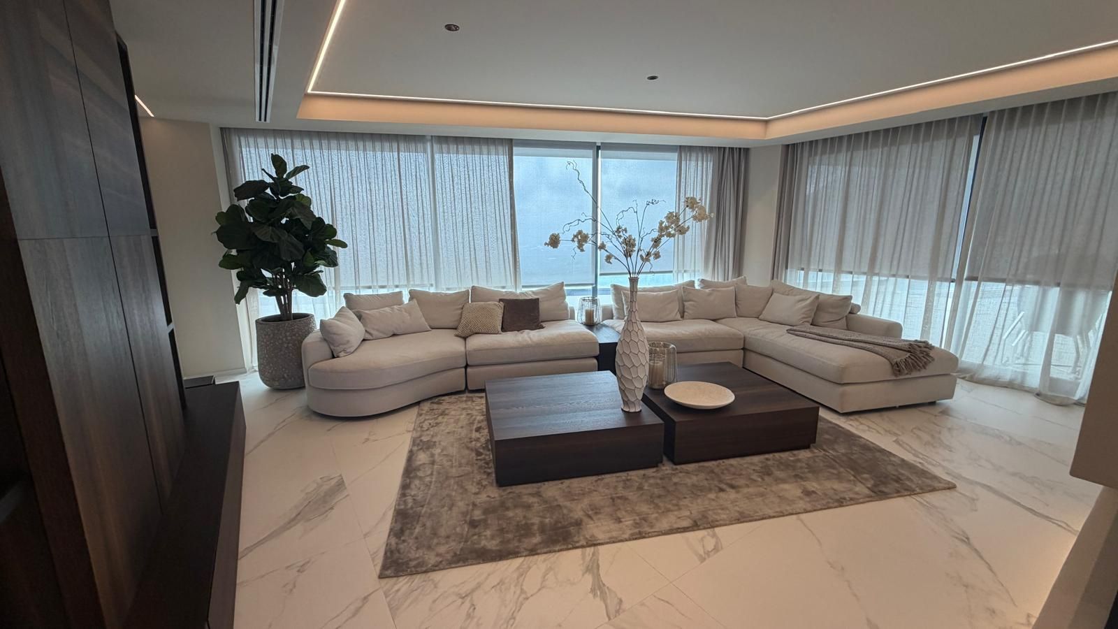 Villa i Altea, Alicante, Spanien 4 sovrum, 500 kvm. Nr. 97426