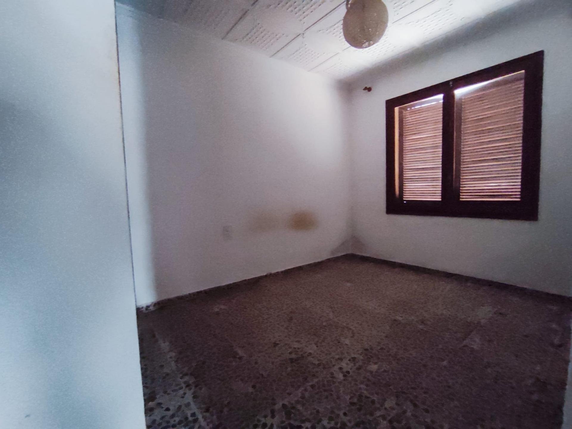 Bungalow in Guardamar del Segura, Alicante, Spain 4 bedrooms, 101 sq.m. No. 92113