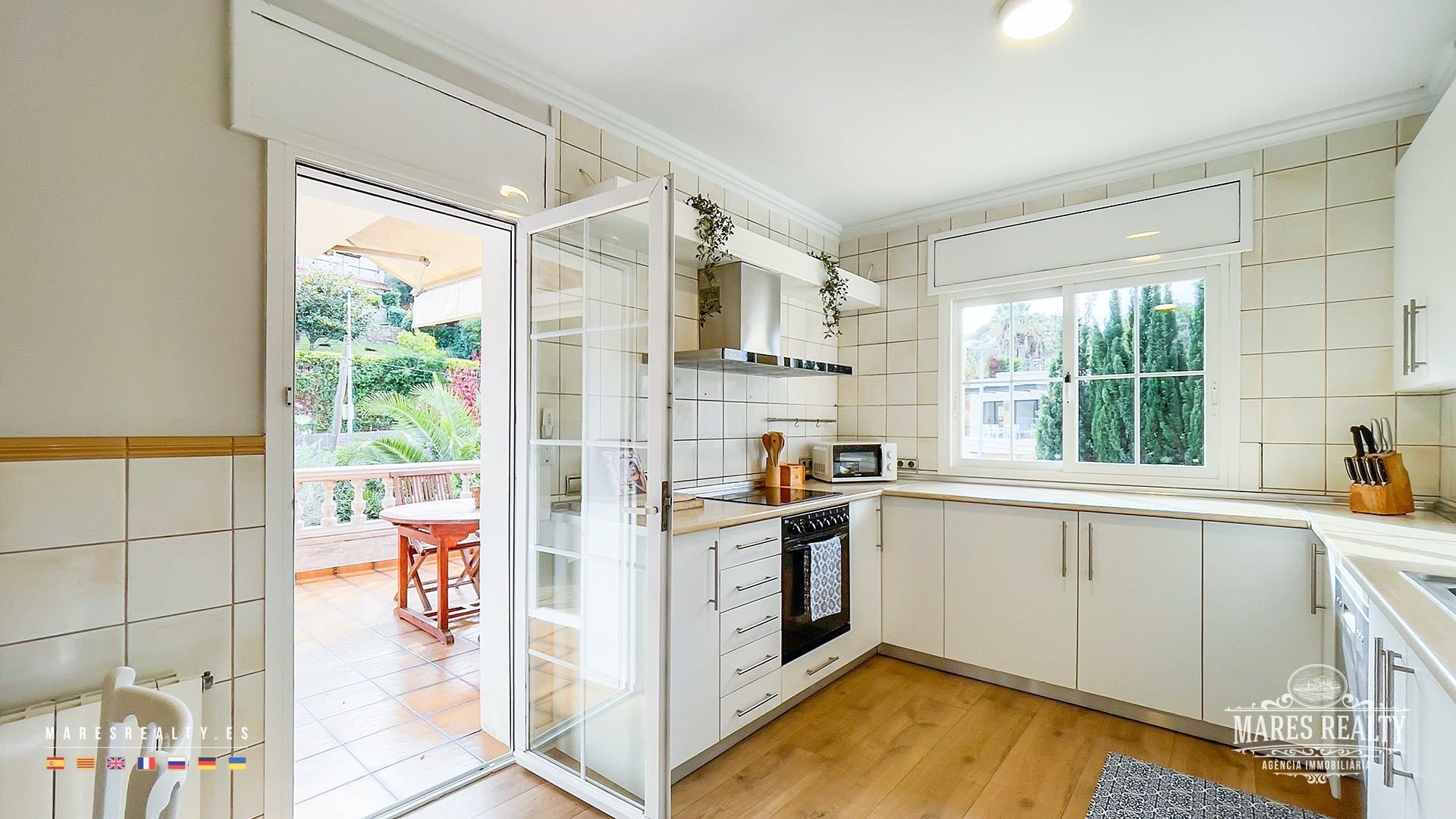 Villa à Lloret de Mar, Girona, Espagne 5 chambres, 466 m2 No. 97899