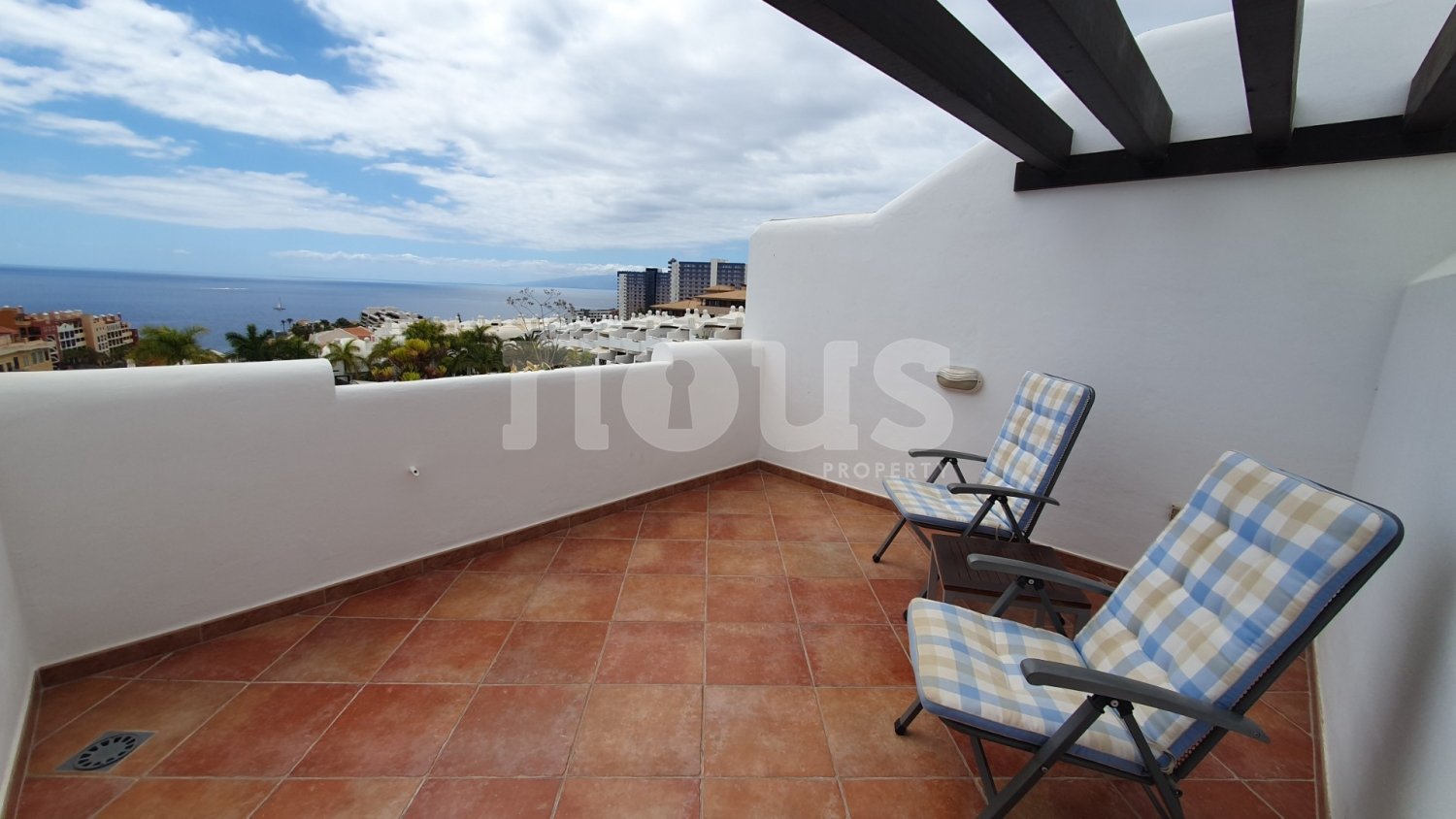 Duplex à Playa Paraiso, Tenerife, Espagne 2 chambres, 95 m2 No. 103077