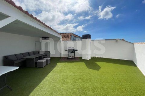 Kattohuoneisto Adeje, Tenerife, Espanja 3 makuuhuonetta,  No. 103075