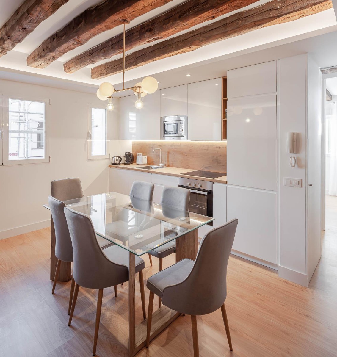 Apartamento en Madrid, España 2 dormitorios, 74 m2 No. 91364