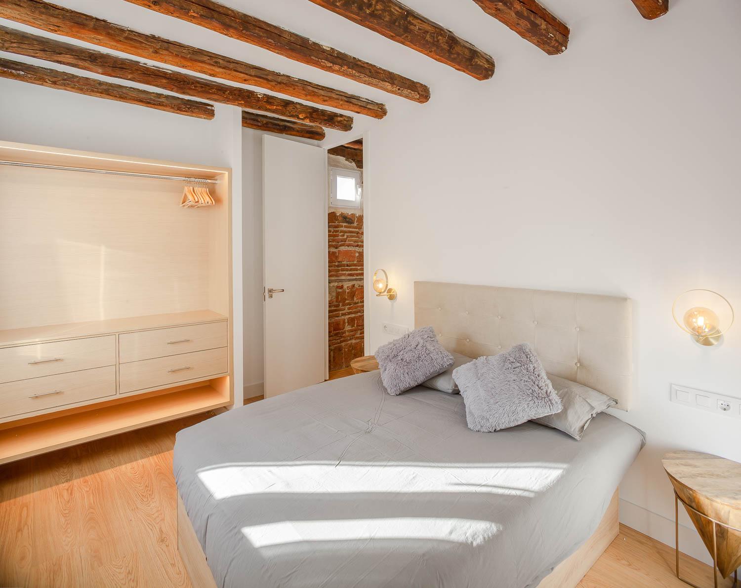 Apartamento en Madrid, España 2 dormitorios, 74 m2 No. 91364