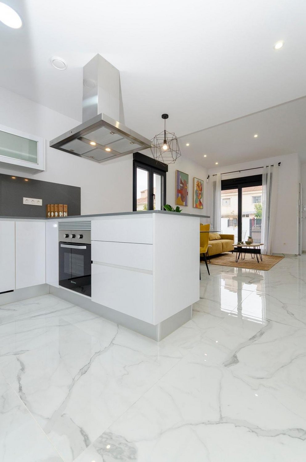 Villa in Torrevieja, Alicante, Spain 3 bedrooms, 105 sq.m. No. 98207