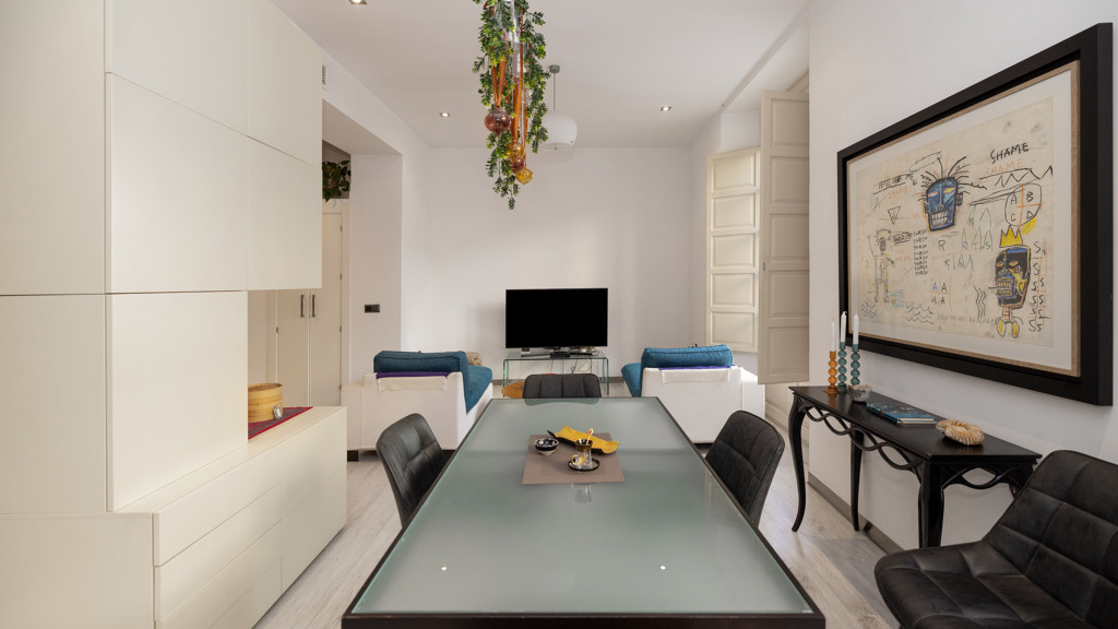 Villa a Malaga, Spagna 3 camere da letto, 254 mq. N° 107736
