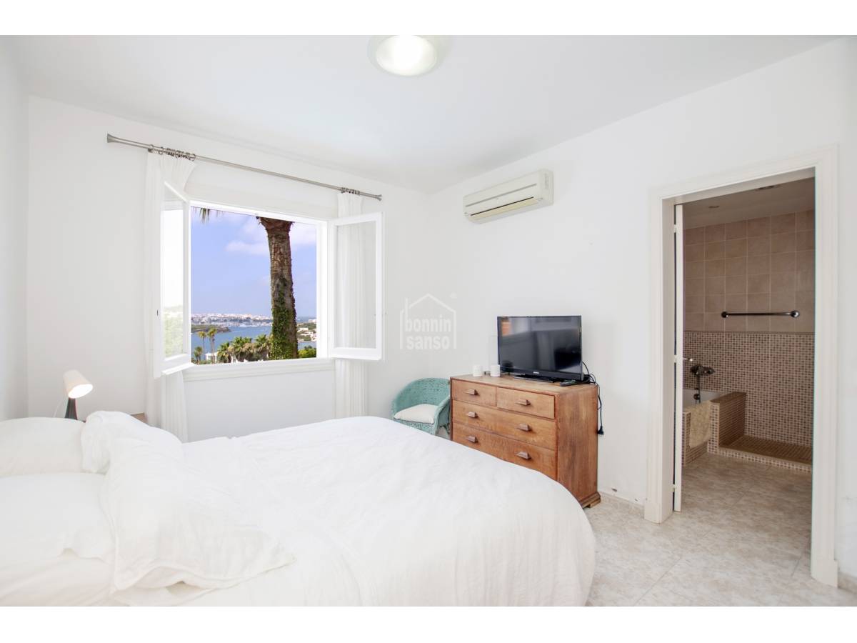 Villa in Mahon, Menorca, Spain 3 bedrooms, 186 sq.m. No. 96882