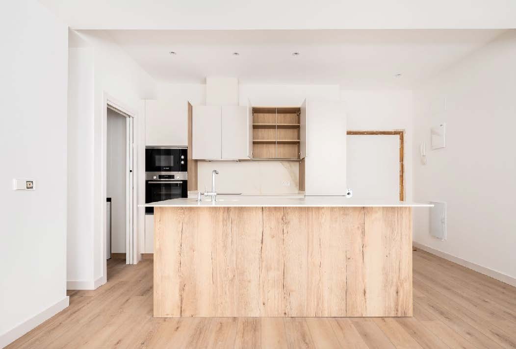 Apartamento en Madrid, España 3 dormitorios, 123 m2 No. 89292