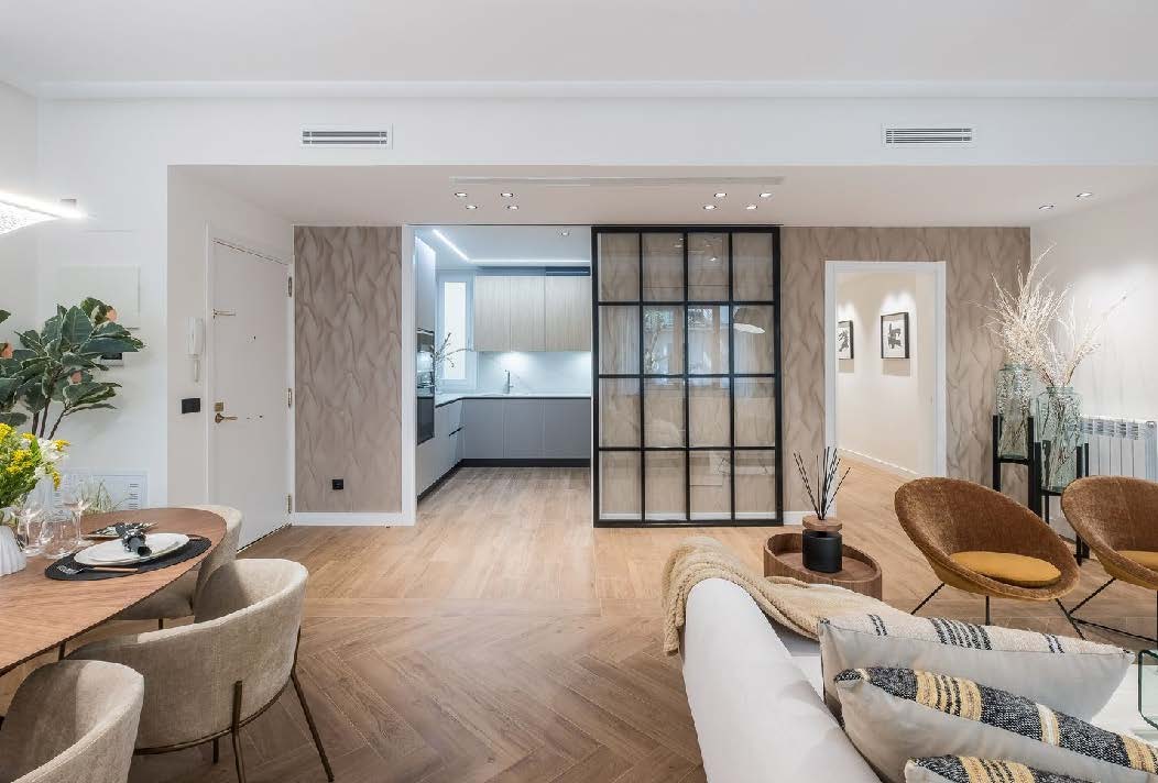 Appartamento a Madrid, Spagna 2 camere da letto, 131 mq. N° 89290