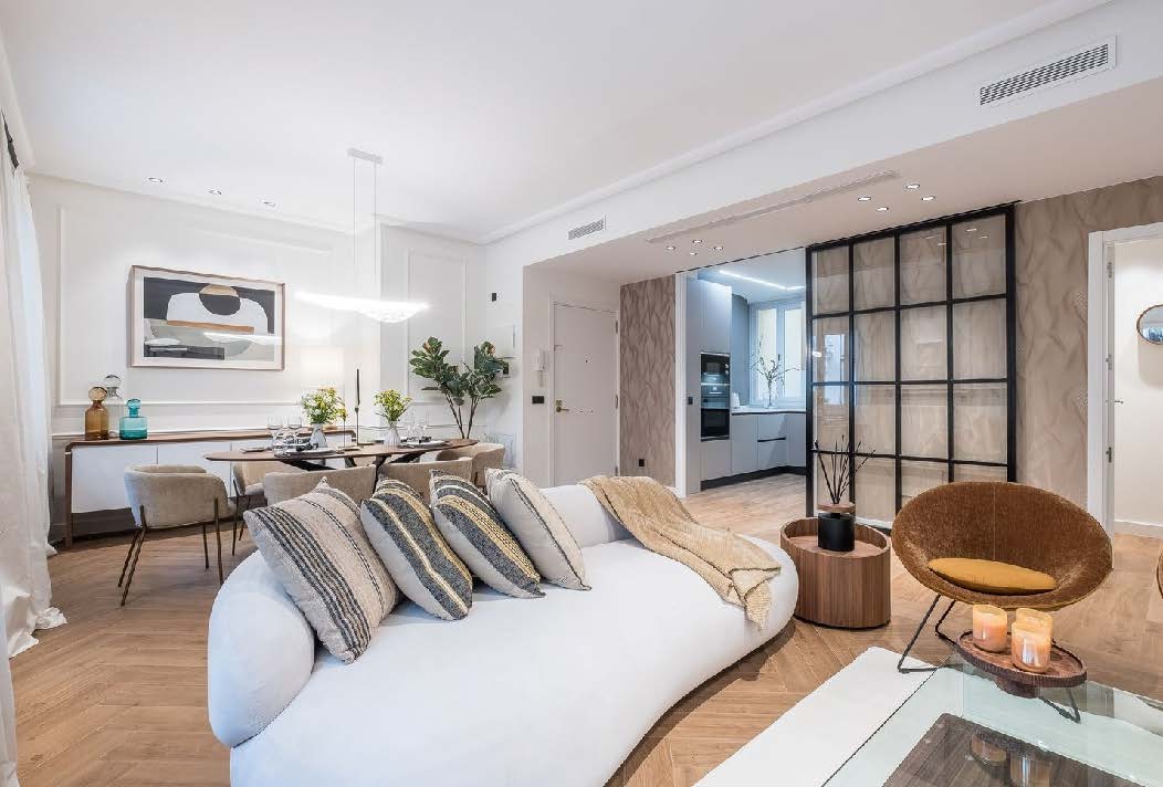 Appartamento a Madrid, Spagna 2 camere da letto, 131 mq. N° 89290