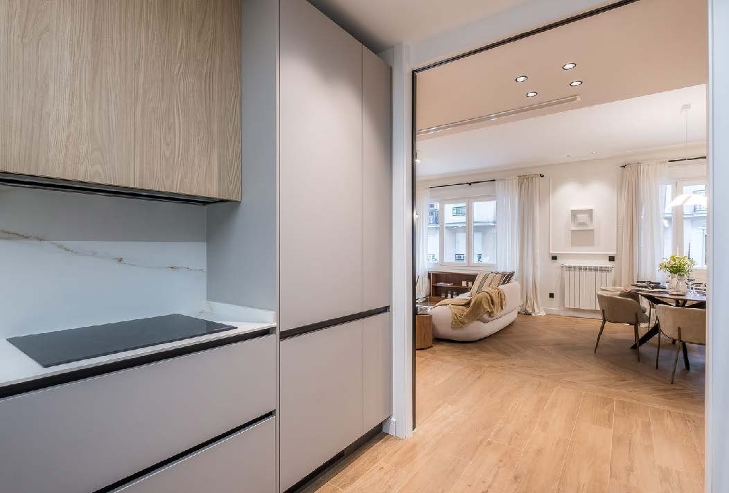 Appartamento a Madrid, Spagna 2 camere da letto, 131 mq. N° 89290