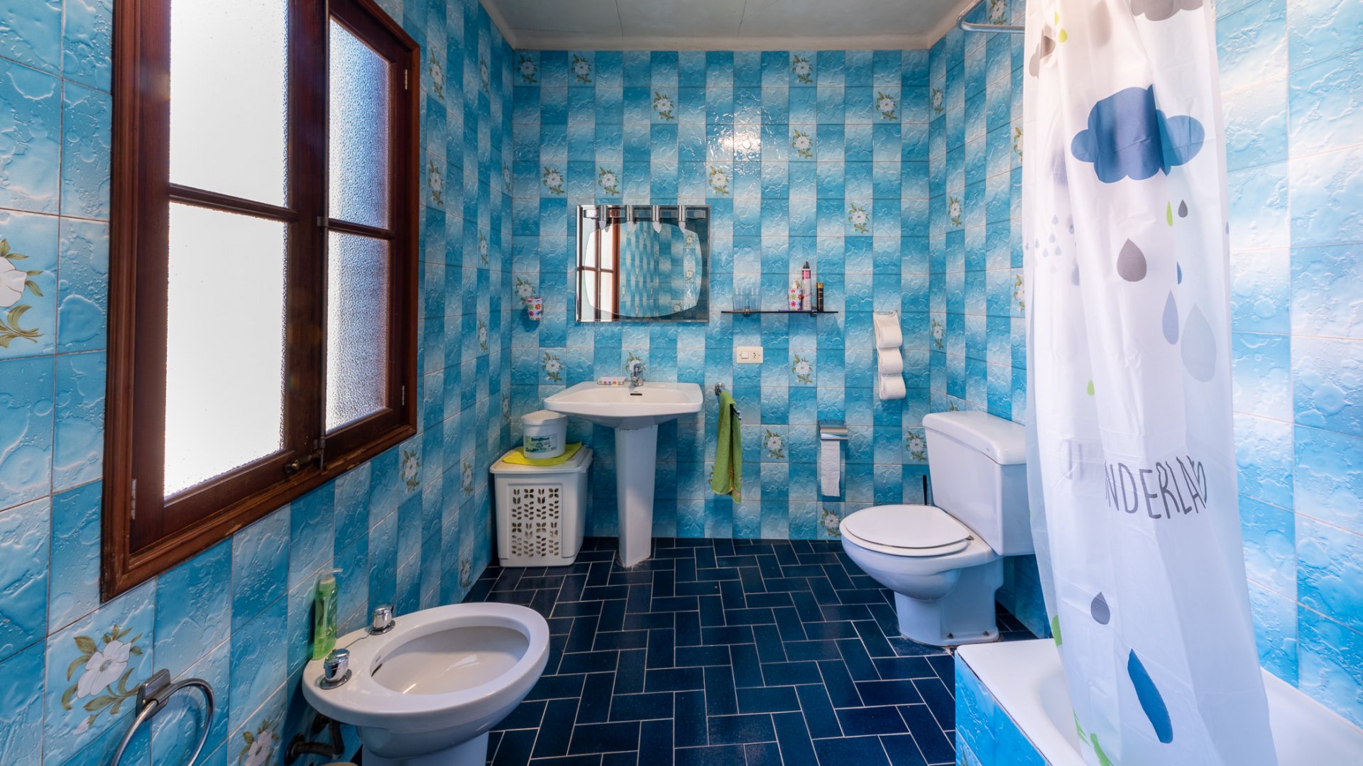 Kaupunkipientalo Soller, Mallorca, Espanja 6 makuuhuonetta, 331 m2 No. 92990