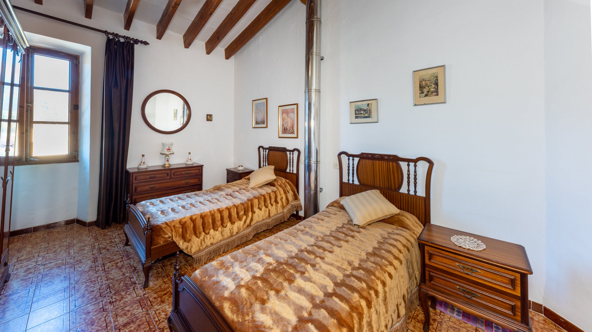 Kaupunkipientalo Soller, Mallorca, Espanja 6 makuuhuonetta, 331 m2 No. 92990
