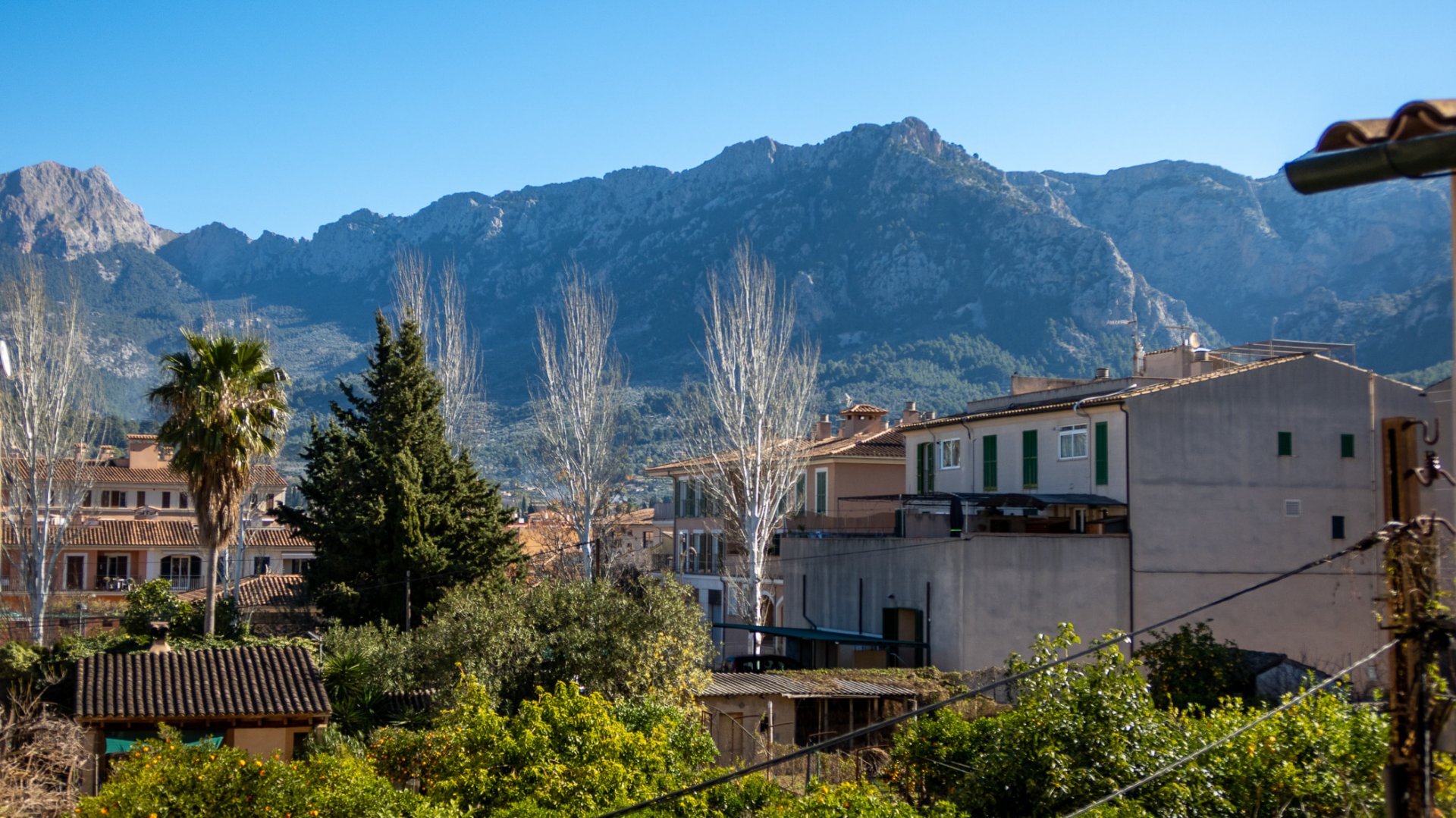 Kaupunkipientalo Soller, Mallorca, Espanja 6 makuuhuonetta, 331 m2 No. 92990