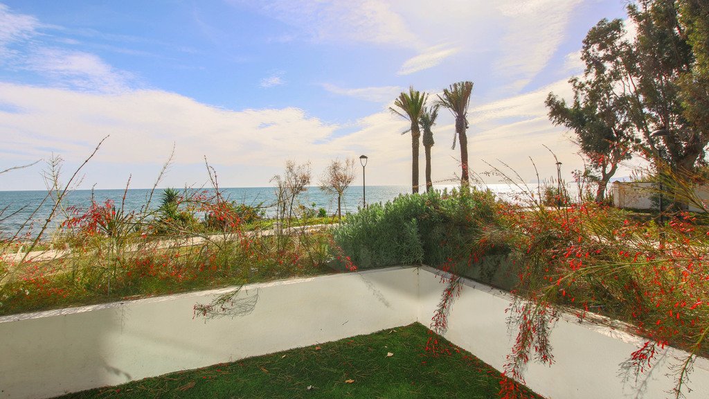 Radhus i Malaga, Spanien 3 sovrum, 236 kvm. Nr. 102734