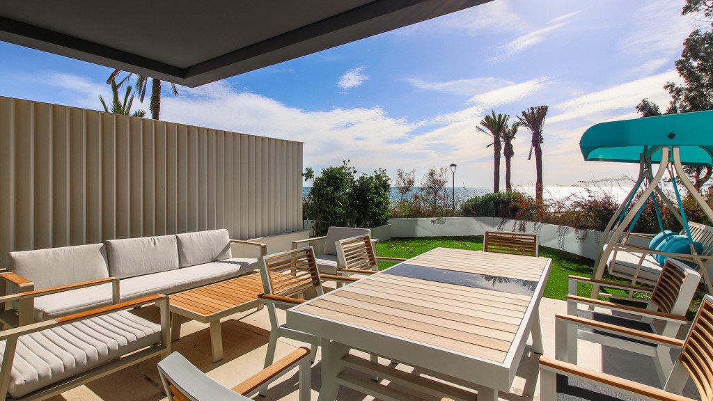 Radhus i Malaga, Spanien 3 sovrum, 236 kvm. Nr. 102734