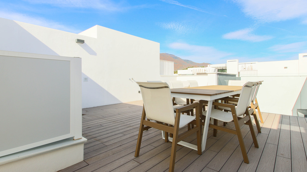 Radhus i Malaga, Spanien 3 sovrum, 236 kvm. Nr. 102734