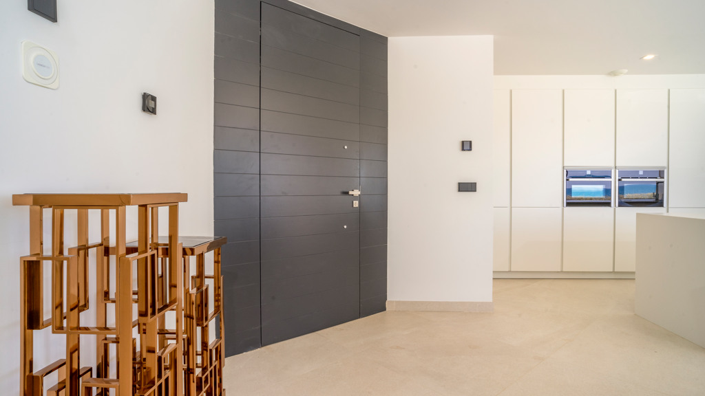 Radhus i Malaga, Spanien 3 sovrum, 340.7 kvm. Nr. 102736