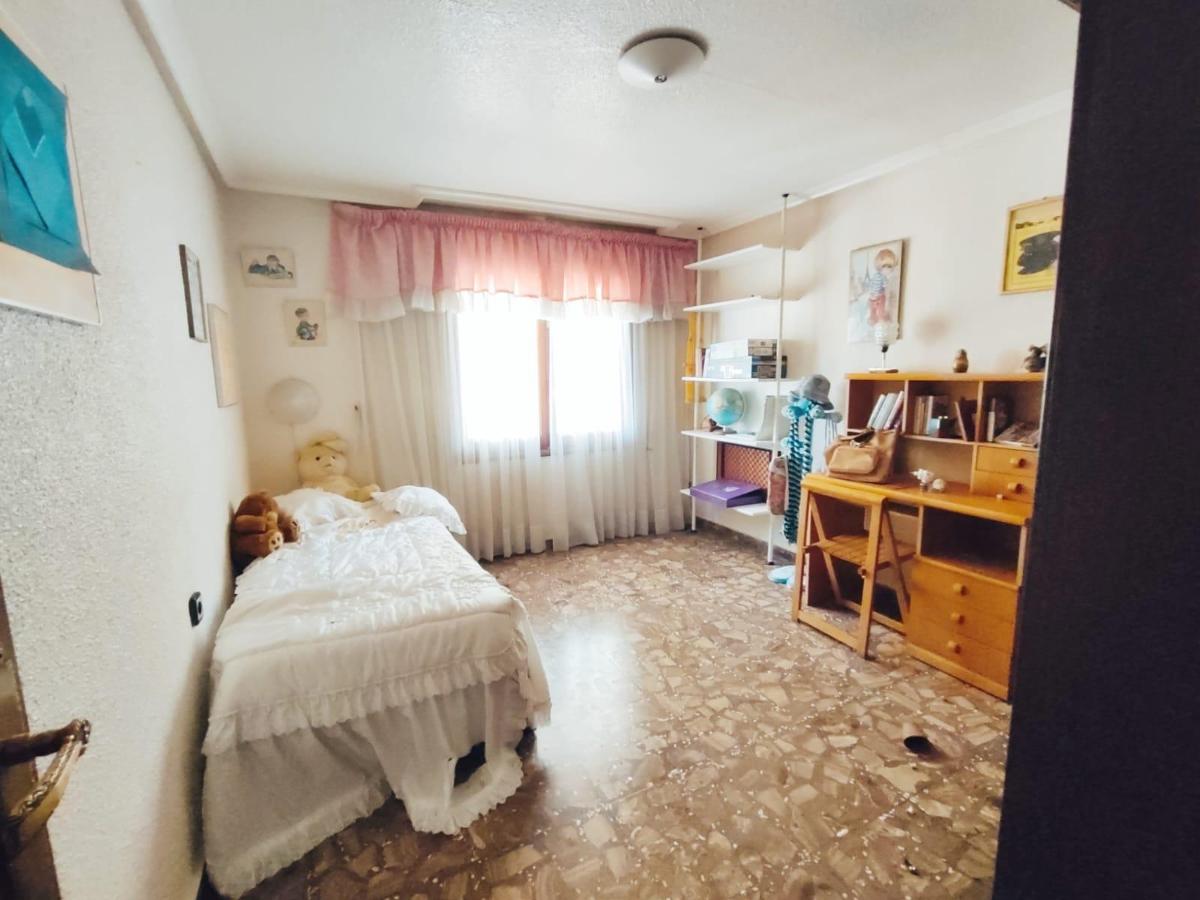 Вилла в Ла Марина, Аликанте, Испания 6 спален, 442м2 №100354