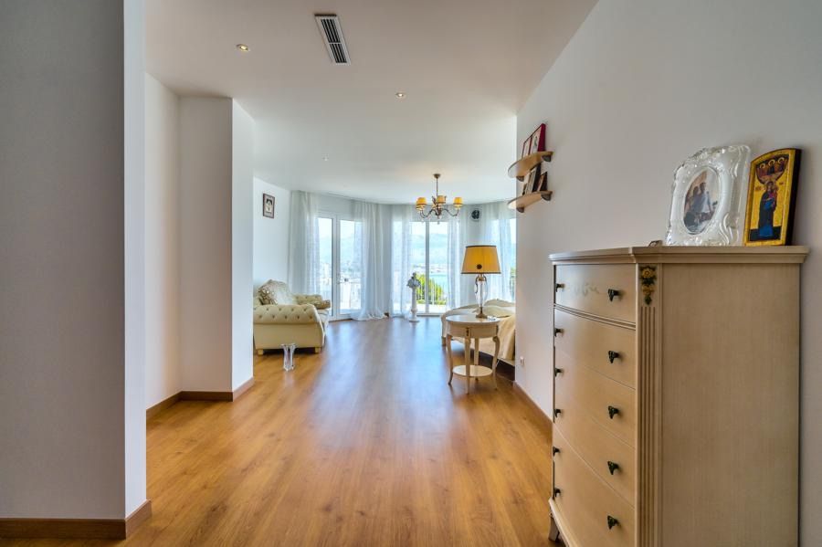 Willa w L'Albir, Alicante, Hiszpania 5 sypialni, 745 mkw. nr 95527