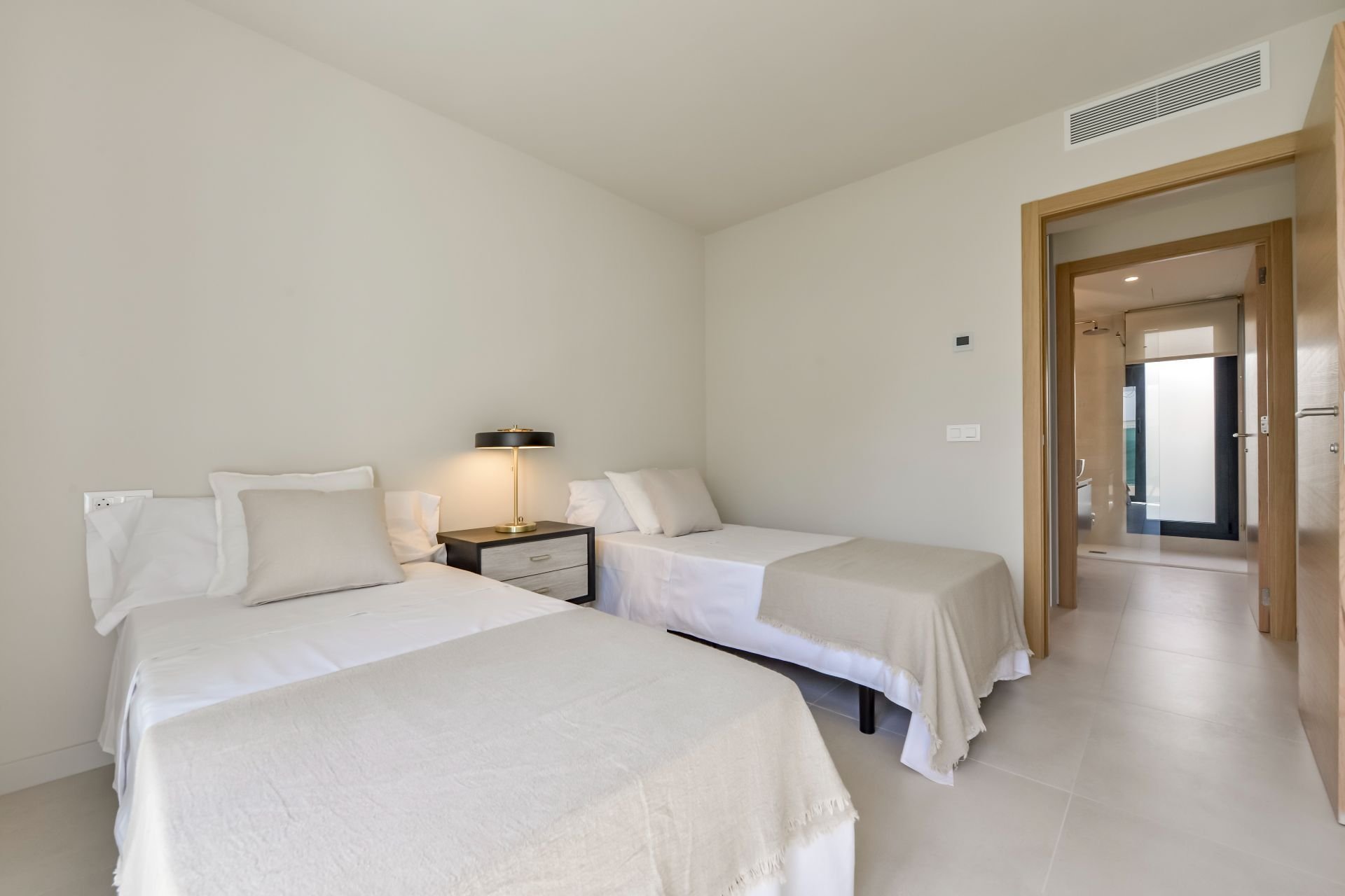 Casa a Finestrat, Alicante, Spagna 3 camere da letto, 230 mq. N° 95528