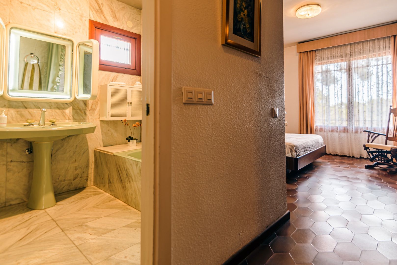 Dom w La Nucia, Alicante, Hiszpania 5 sypialni, 350 mkw. nr 95533