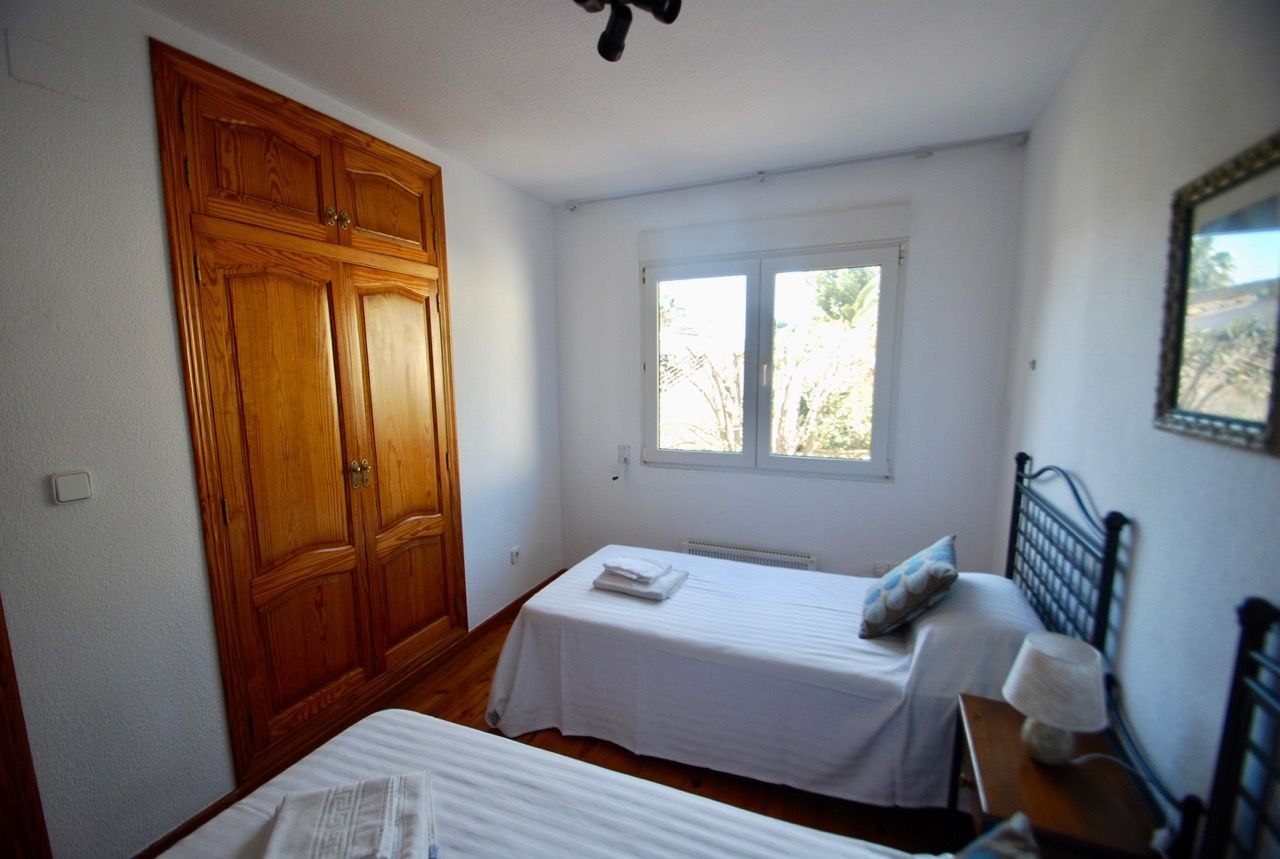 House à Alicante, Espagne 5 chambres, 370 m2 No. 95532