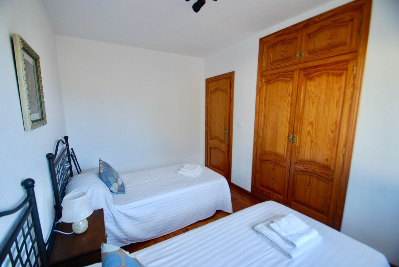 House à Alicante, Espagne 5 chambres, 370 m2 No. 95532