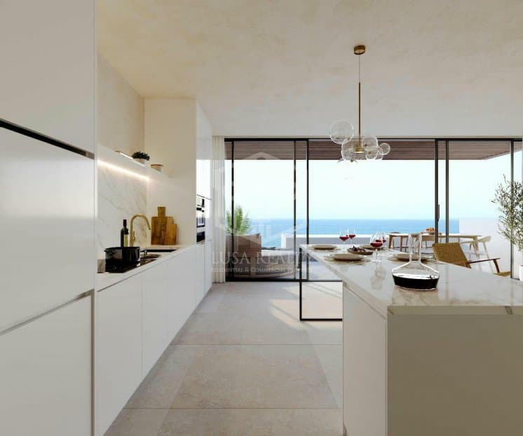 Appartamento a Adeje, Tenerife, Spagna 2 camere da letto, 210 mq. N° 117446