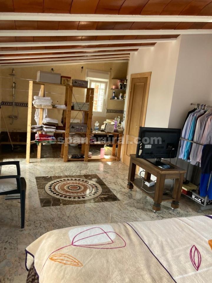 Casa a Baza, Granada, Spagna 4 camere da letto, 1098 mq. N° 86762